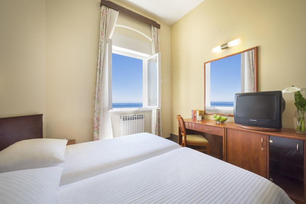 Hotel Istra - Liburnia Opatija Exterior foto
